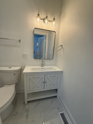 $489,900 | 2623 Euclid Avenue, Berwyn, IL 60402