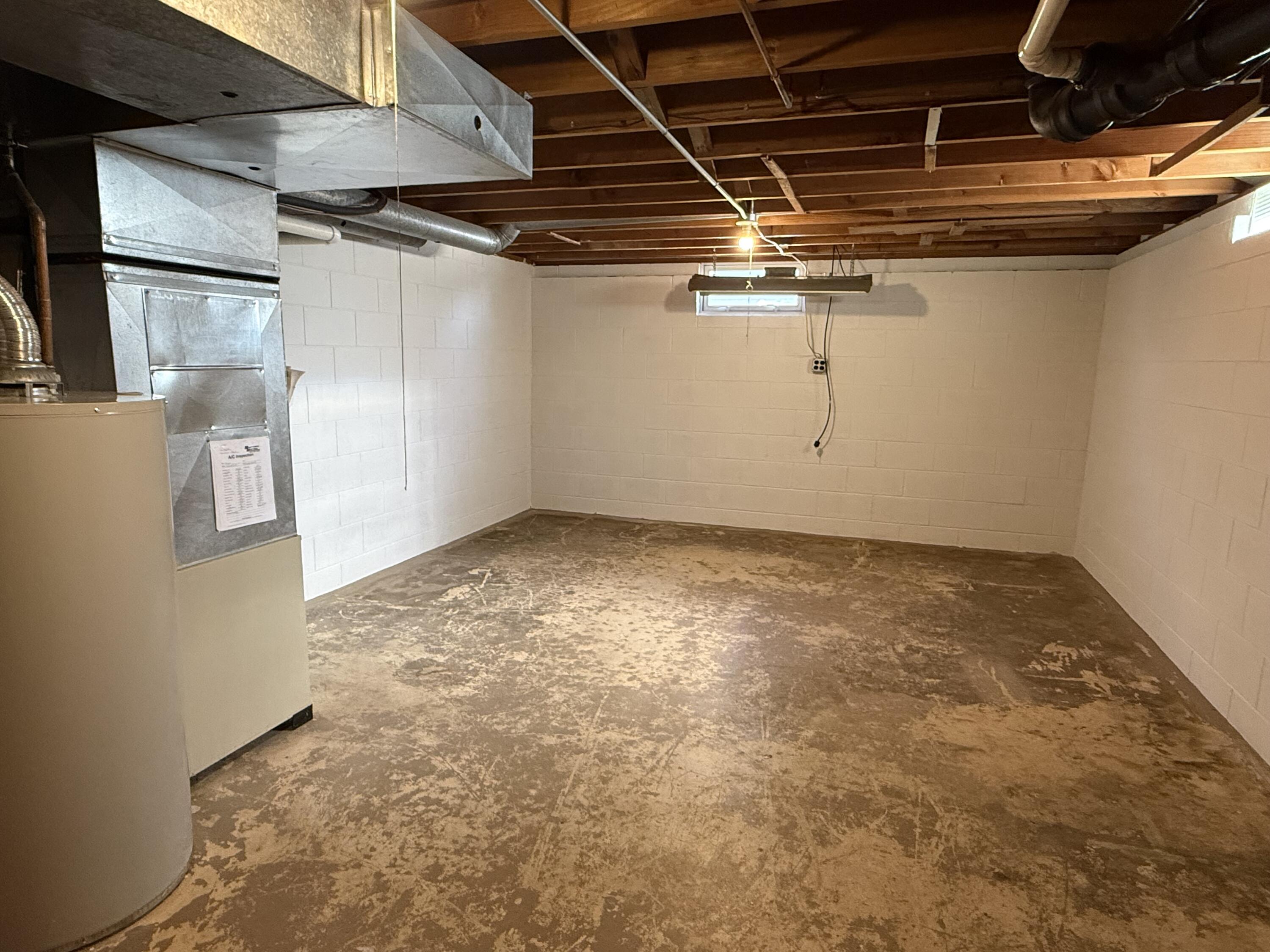 1706 George Street Manitowoc, WI 54220 - Photo 20 of 24 21 mechanical room