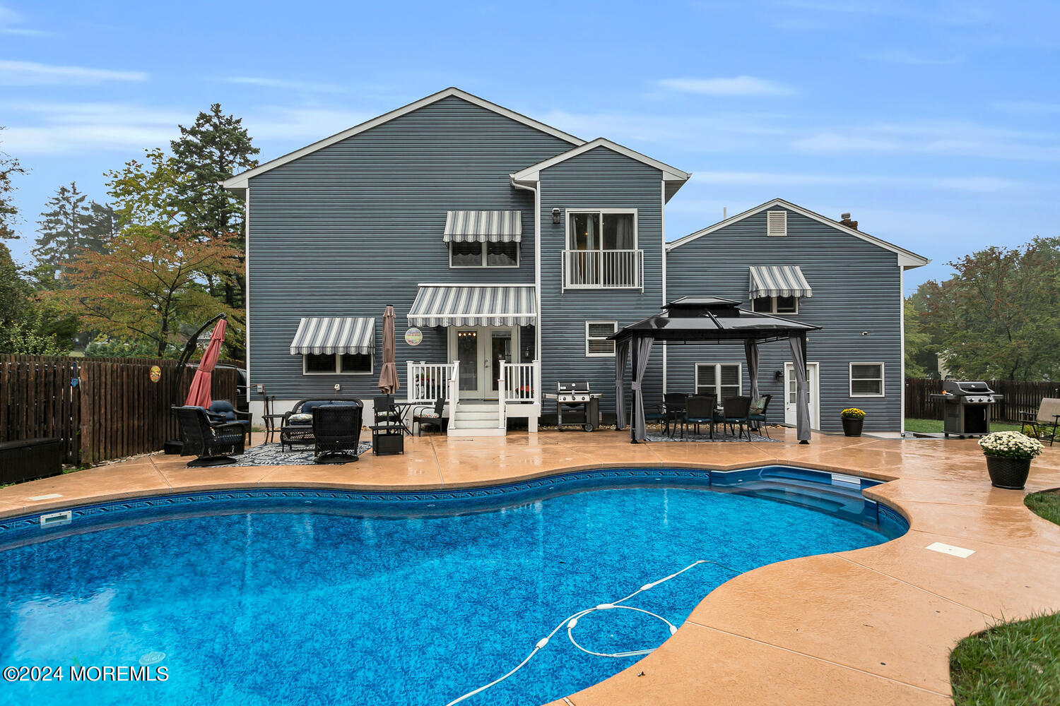 553 E Road Middletown, NJ 07718 - Photo 3 of 51 553 E Rd Middletown Township-large-049-0