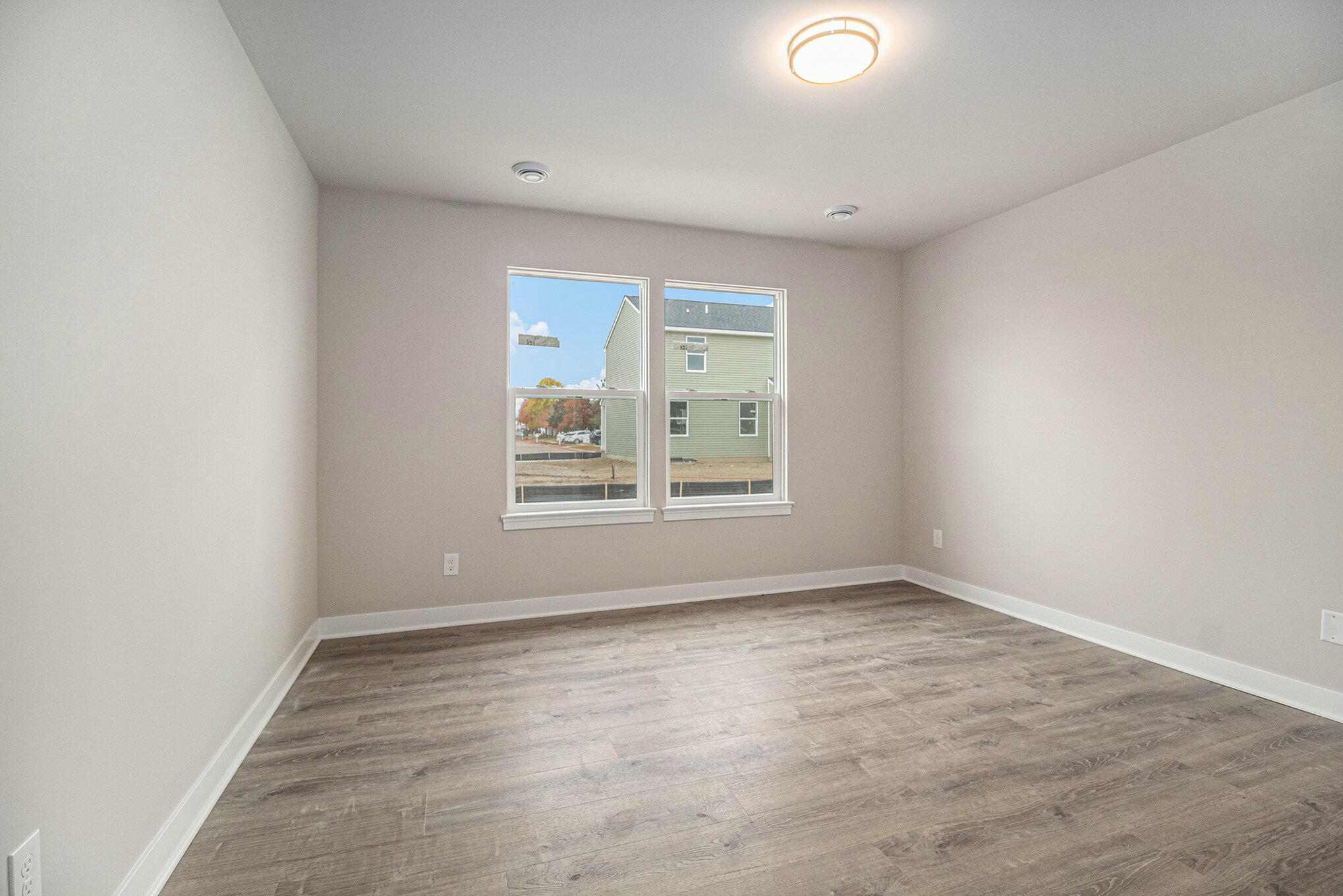 775 Reagan Lane Milan, MI 48160 - Photo 12 of 28 014_img_0279-2_358