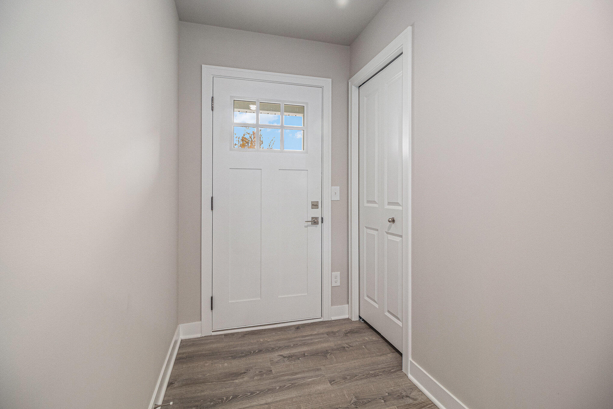 775 Reagan Lane Milan, MI 48160 - Photo 3 of 28 005_img_0291-3_51