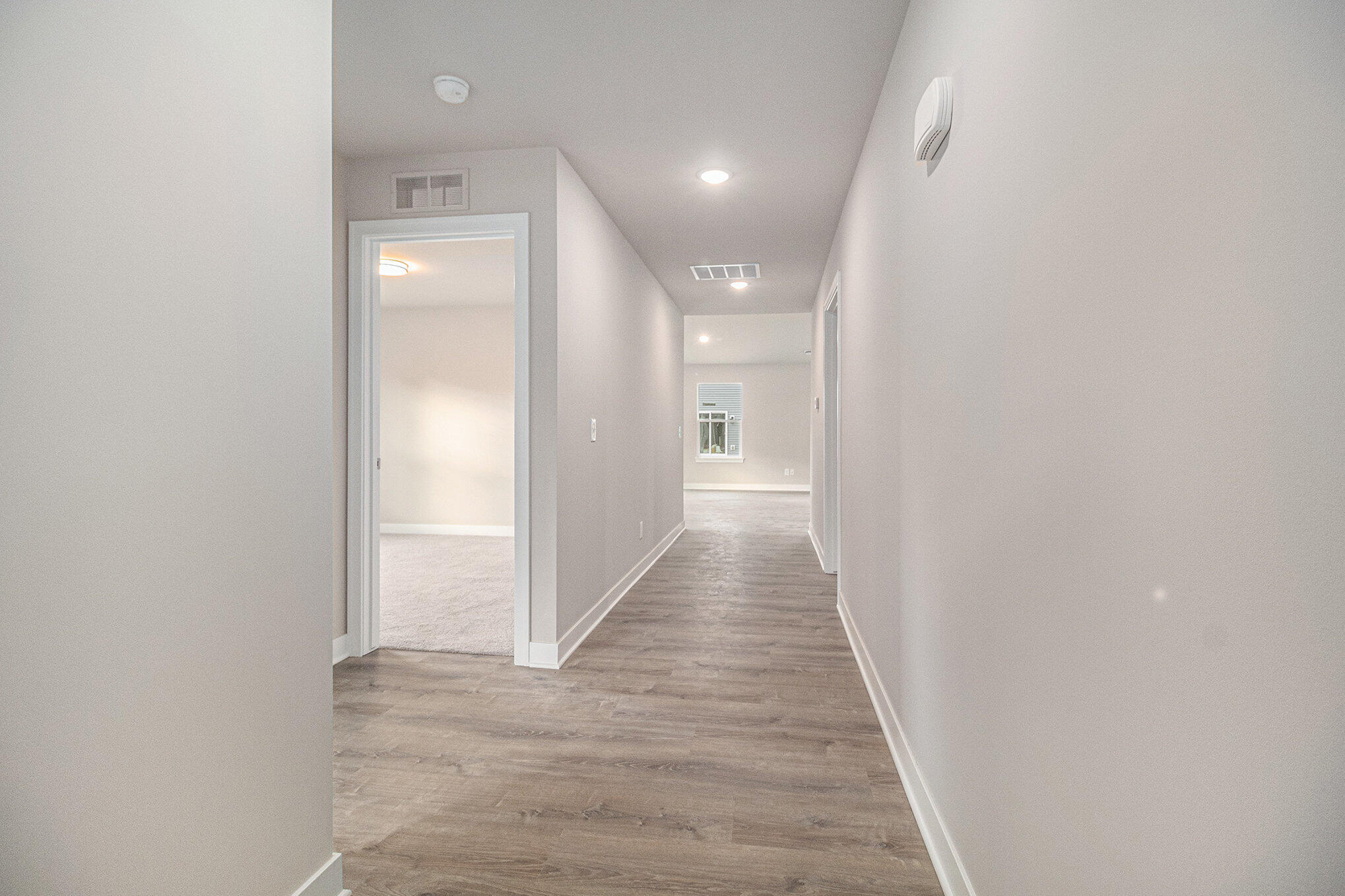 775 Reagan Lane Milan, MI 48160 - Photo 4 of 28 006_img_0293-3_812