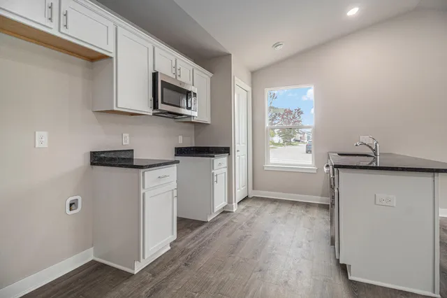 $372,474 | 775 Reagan Lane, Milan, MI 48160