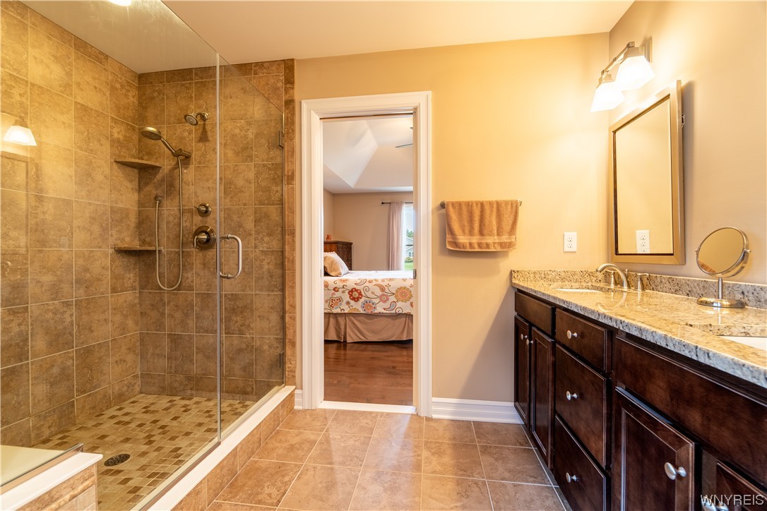 58 Chestnut Corner Lancaster, NY 14086 - Photo 18 of 41