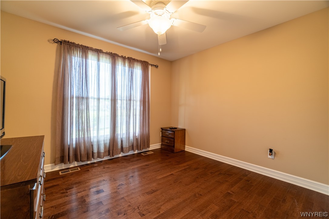 58 Chestnut Corner Lancaster, NY 14086 - Photo 25 of 41