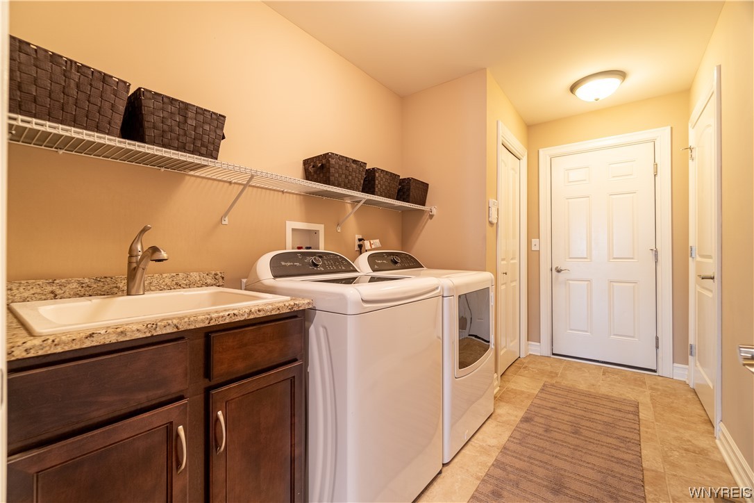 58 Chestnut Corner Lancaster, NY 14086 - Photo 28 of 41