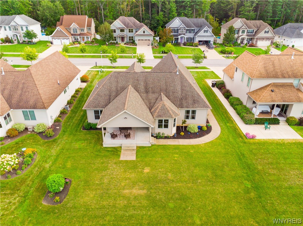 58 Chestnut Corner Lancaster, NY 14086 - Photo 37 of 41