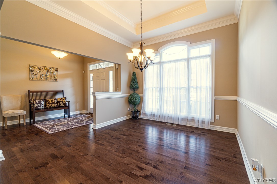 58 Chestnut Corner Lancaster, NY 14086 - Photo 4 of 41 Dining Room