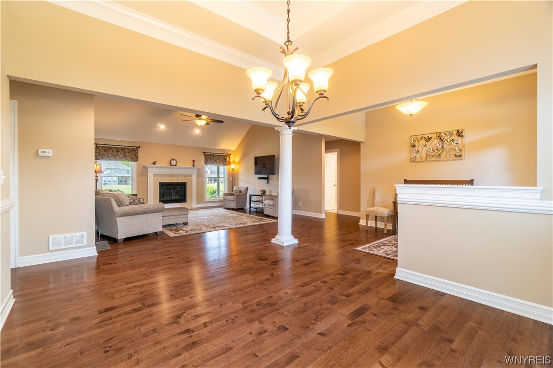 58 Chestnut Corner Lancaster, NY 14086 - Photo 6 of 41