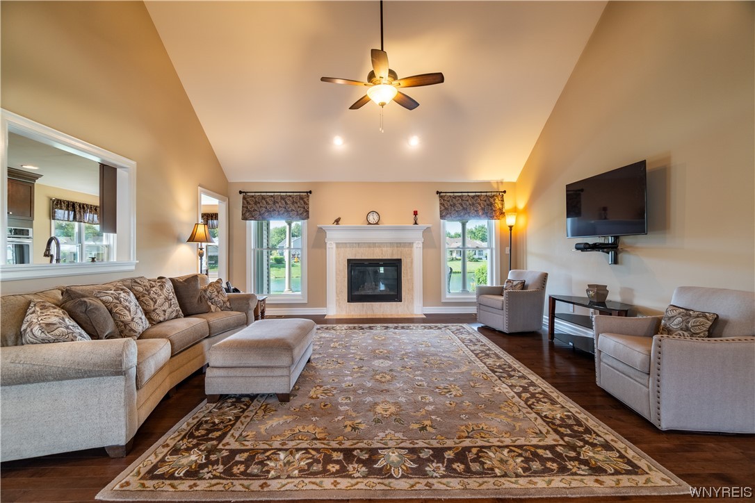 58 Chestnut Corner Lancaster, NY 14086 - Photo 7 of 41 Great Room