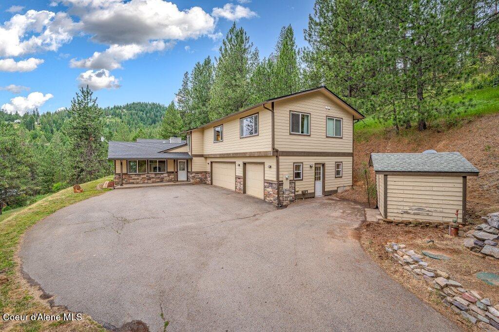2719 North Reynolds Road Coeur D'Alene, ID 83814 - Photo 2 of 80 --1.jpg-SMALL