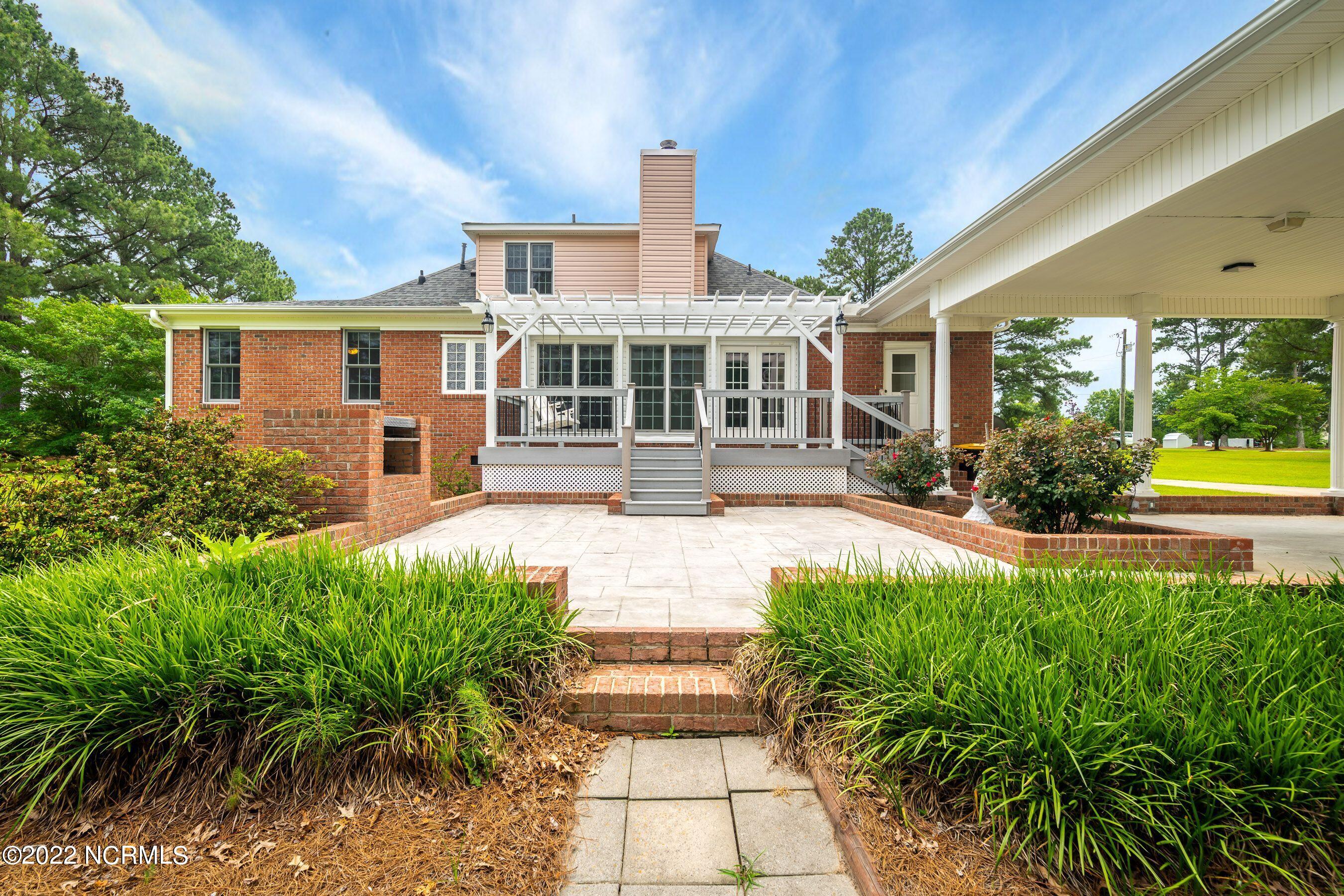 3885 Edwards Road Grimesland, NC 27837 - Photo 46 of 75 GTiztw9E