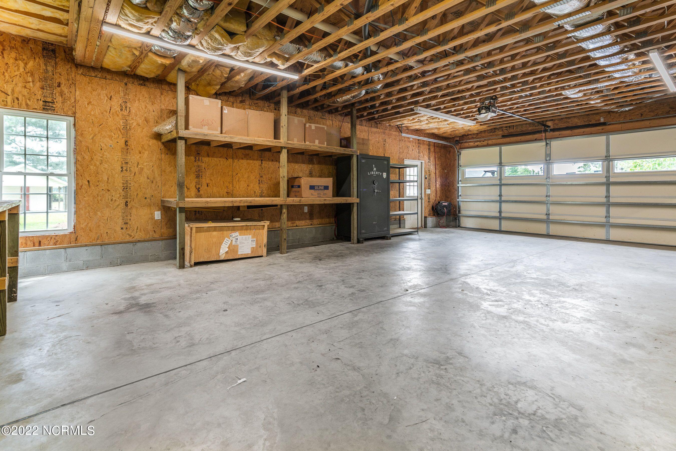 3885 Edwards Road Grimesland, NC 27837 - Photo 52 of 75 4y88jCKA