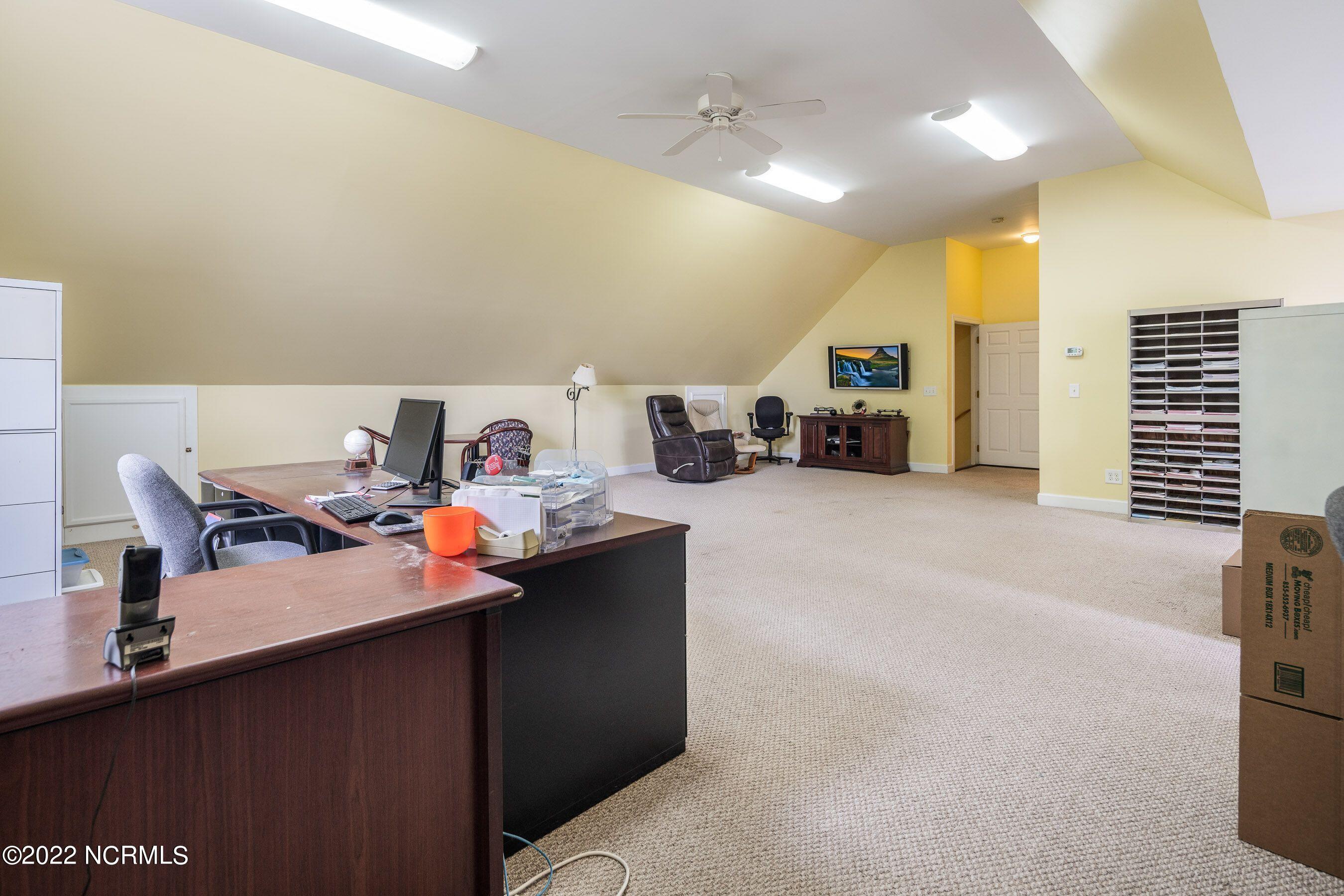 3885 Edwards Road Grimesland, NC 27837 - Photo 56 of 75 IbdTE9Ss