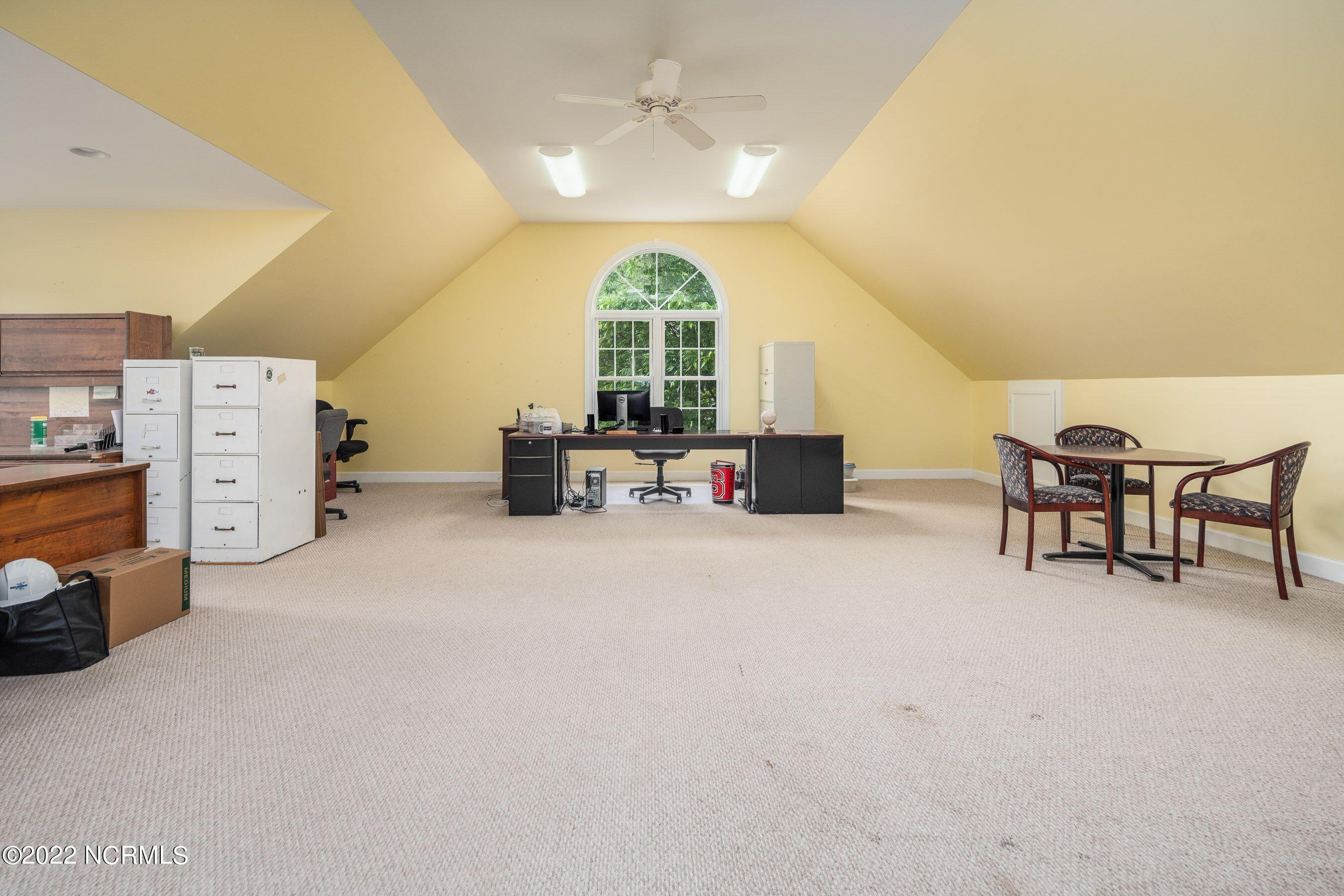 3885 Edwards Road Grimesland, NC 27837 - Photo 58 of 75 A3gZYjd0
