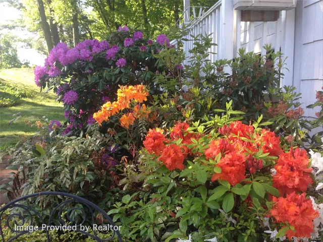 $675,000 | 13 Reeback Drive, Ossining, NY 10562