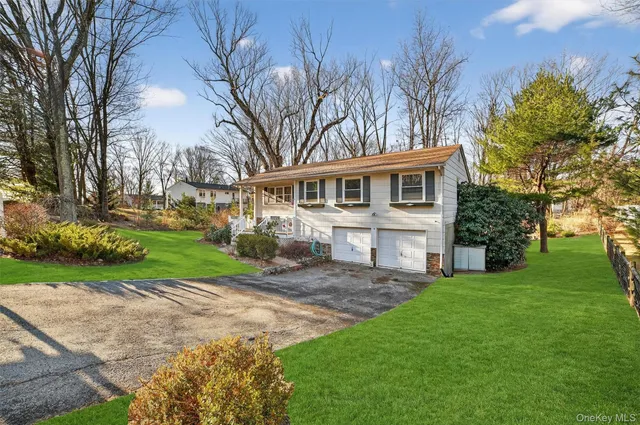 $675,000 | 13 Reeback Drive, Ossining, NY 10562