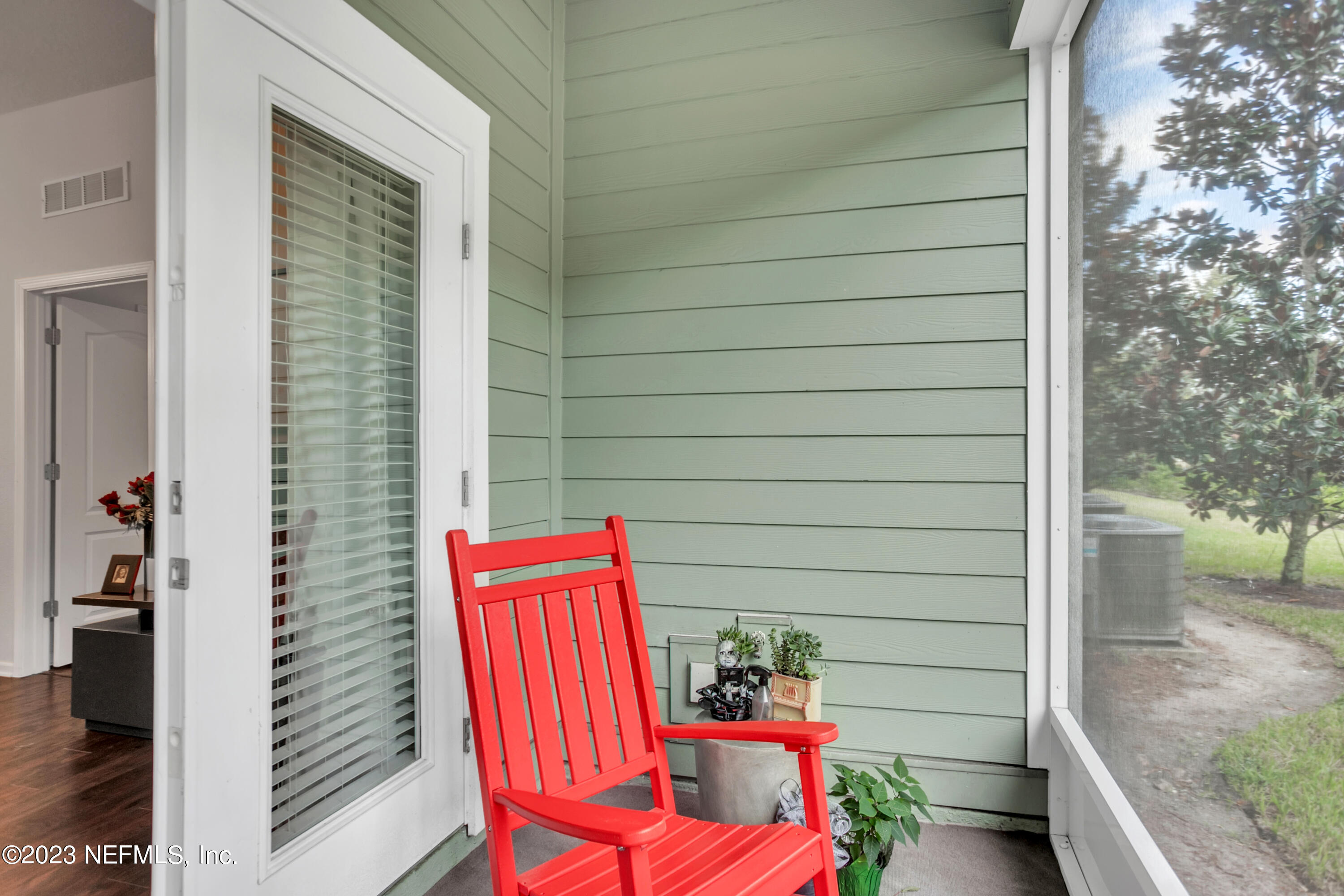 200 Larkin Place, Unit 101 St. Johns, FL 32259 - Photo 21 of 29 a view of outdoor seating space