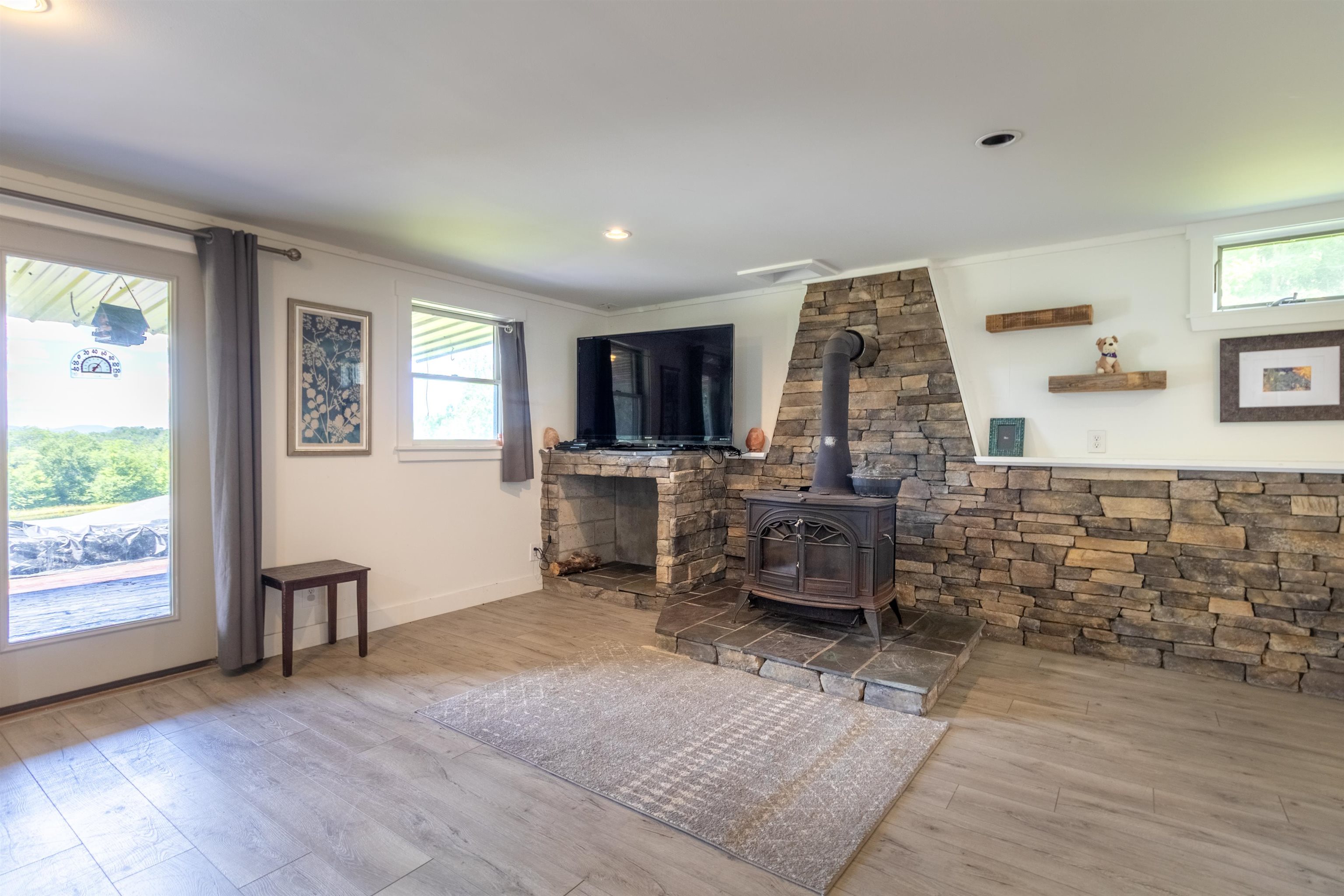 4088 Hinman Settler Road Derby, VT 05855 - Photo 29 of 50 Gallery Image 29