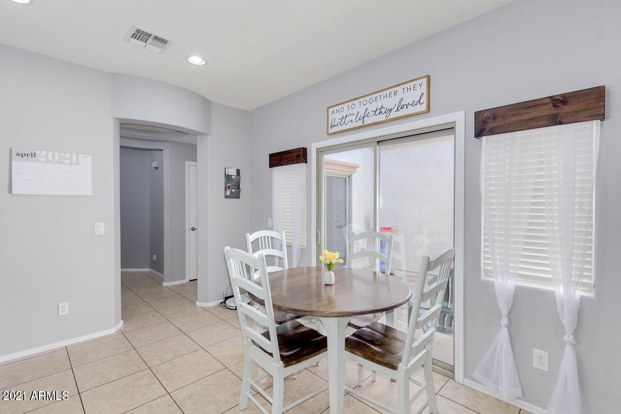 4742 East Redfield Road Gilbert, AZ 85234 - Photo 13 of 26 14-Redfield