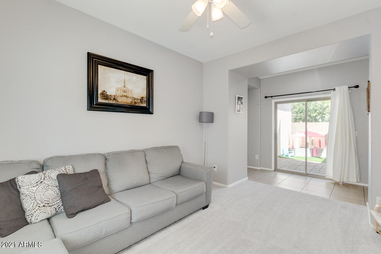 4742 East Redfield Road Gilbert, AZ 85234 - Photo 8 of 26 09-Redfield
