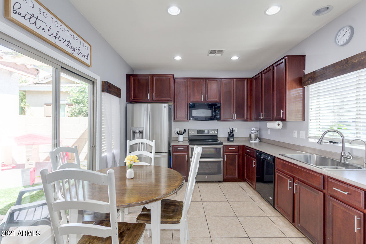 4742 East Redfield Road Gilbert, AZ 85234 - Photo 10 of 26 11-Redfield