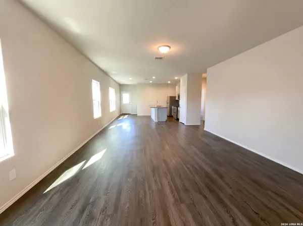 $214,000 | 431 Pleasanton Way, San Antonio, TX 78221
