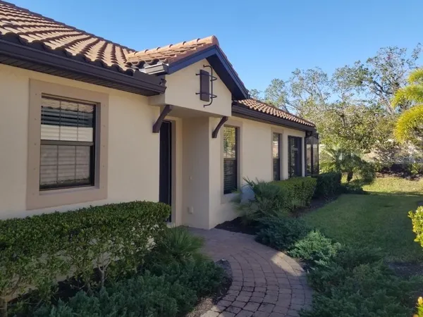 $2,985 | 5516 Cantucci Street, Nokomis, FL 34275