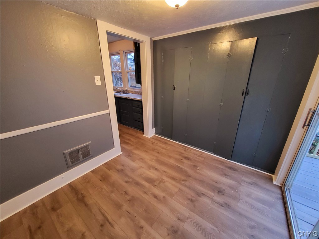 109 Smith Road Syracuse, NY 13207 - Photo 22 of 33
