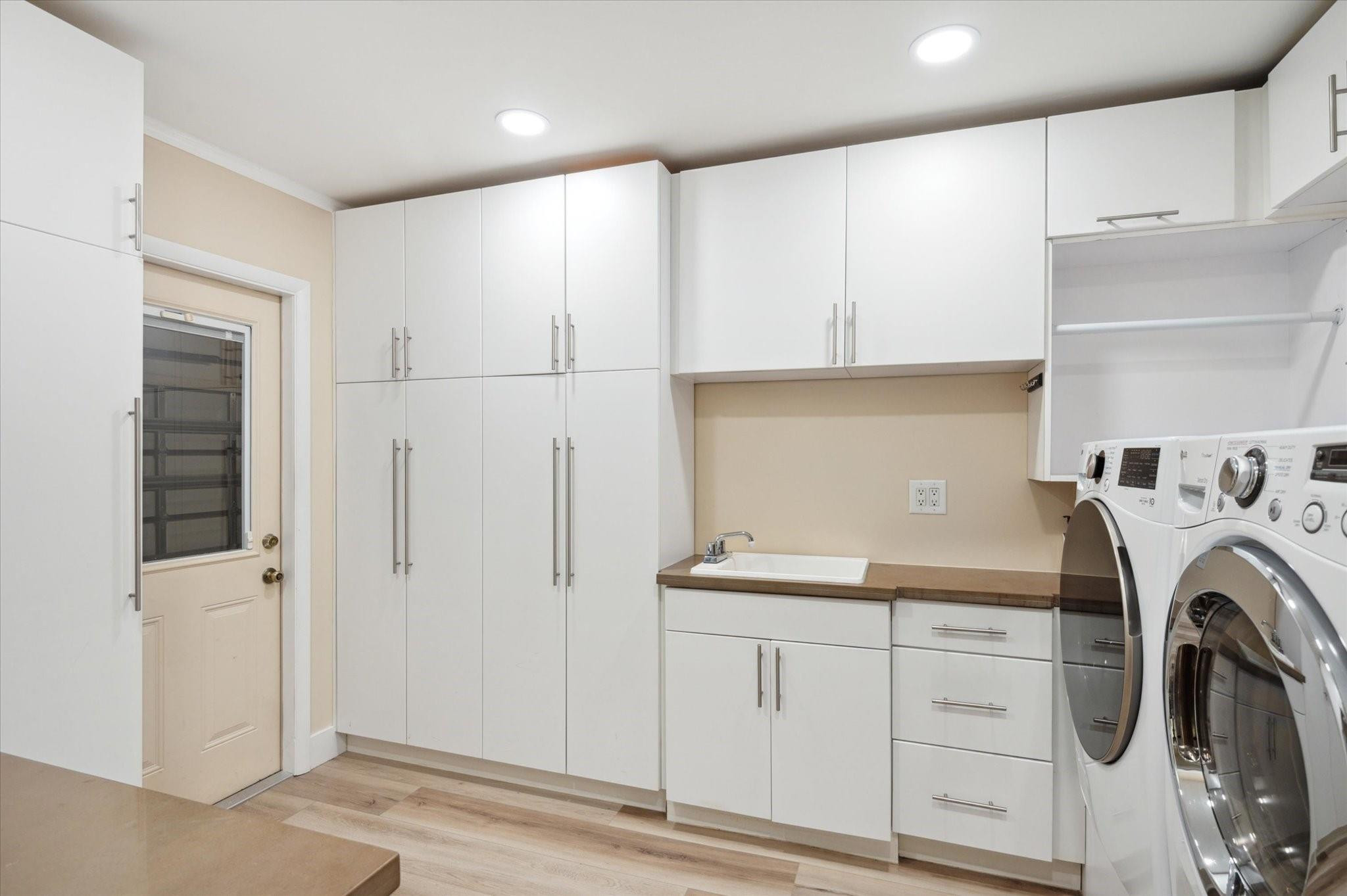 21363 Bridgeview Drive Boca Raton, FL 33428 - Photo 14 of 35 Laundry Room with extra storage Room