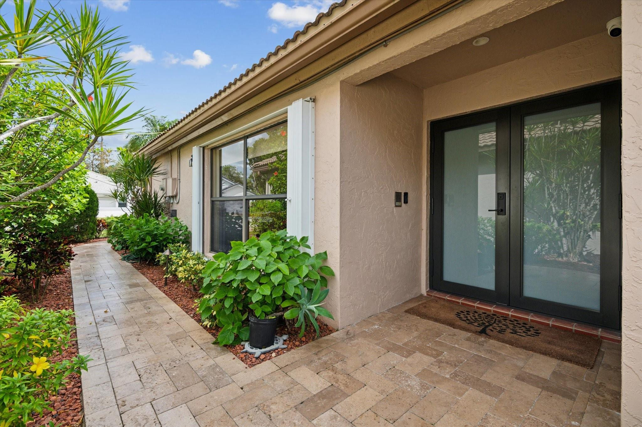 21363 Bridgeview Drive Boca Raton, FL 33428 - Photo 3 of 35 Entrance