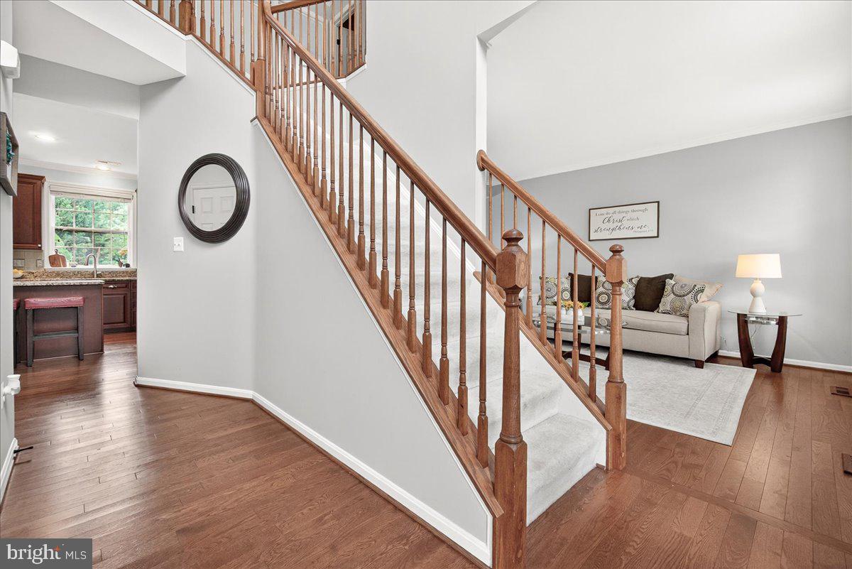 8329 Jordan Valley Way Frederick, MD 21702 - Photo 10 of 77