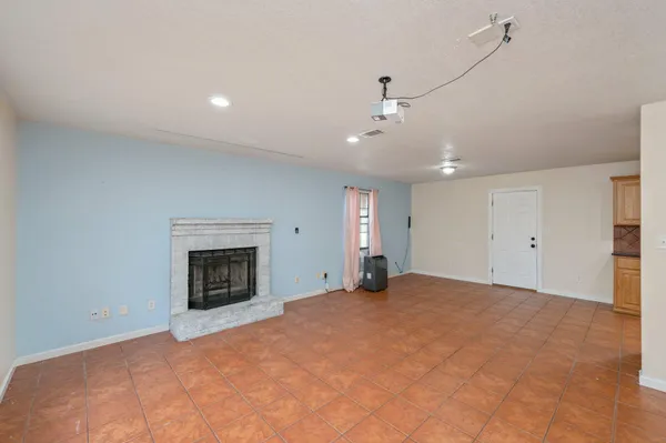 $1,900 | 5369 Pecos Pass, Gulf Breeze, FL 32563