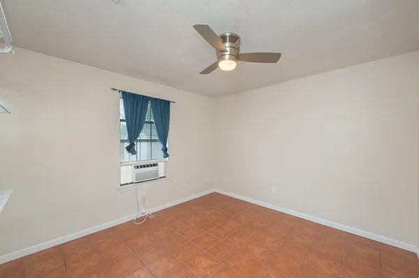 $1,900 | 5369 Pecos Pass, Gulf Breeze, FL 32563