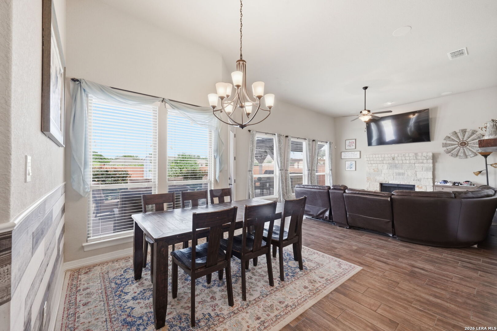 30603 Setterfeld Circle Fair Oaks Ranch, TX 78015 - Photo 16 of 39