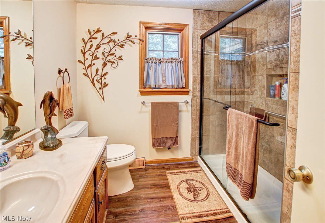 16609 Drake Road Strongsville, OH 44136 - Photo 24 of 35