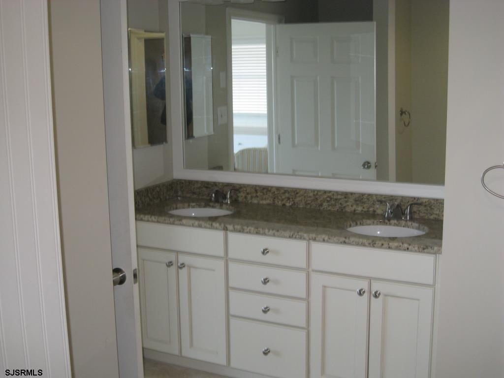 75 37th Street Avalon, NJ 08202 - Photo 12 of 19