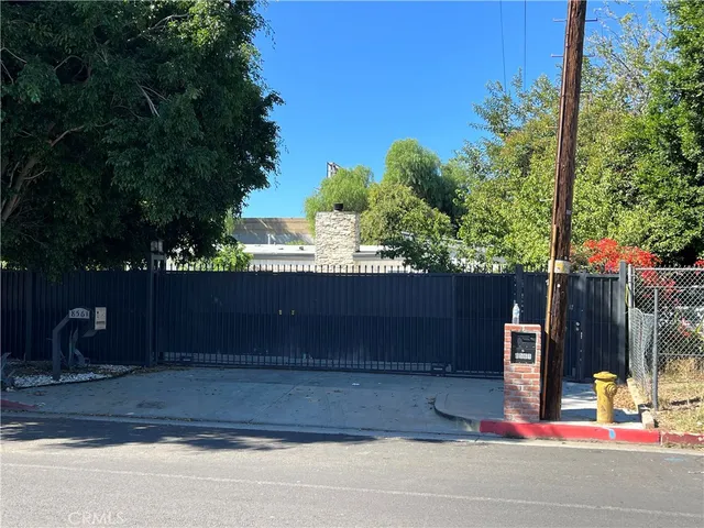 $1,550 | 8561 Orion Avenue, North Hills, CA 91343