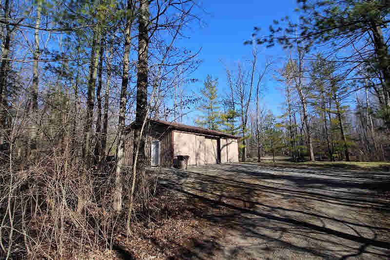 2435 North Carter Road Pinconning, MI 48650 - Photo 25 of 28
