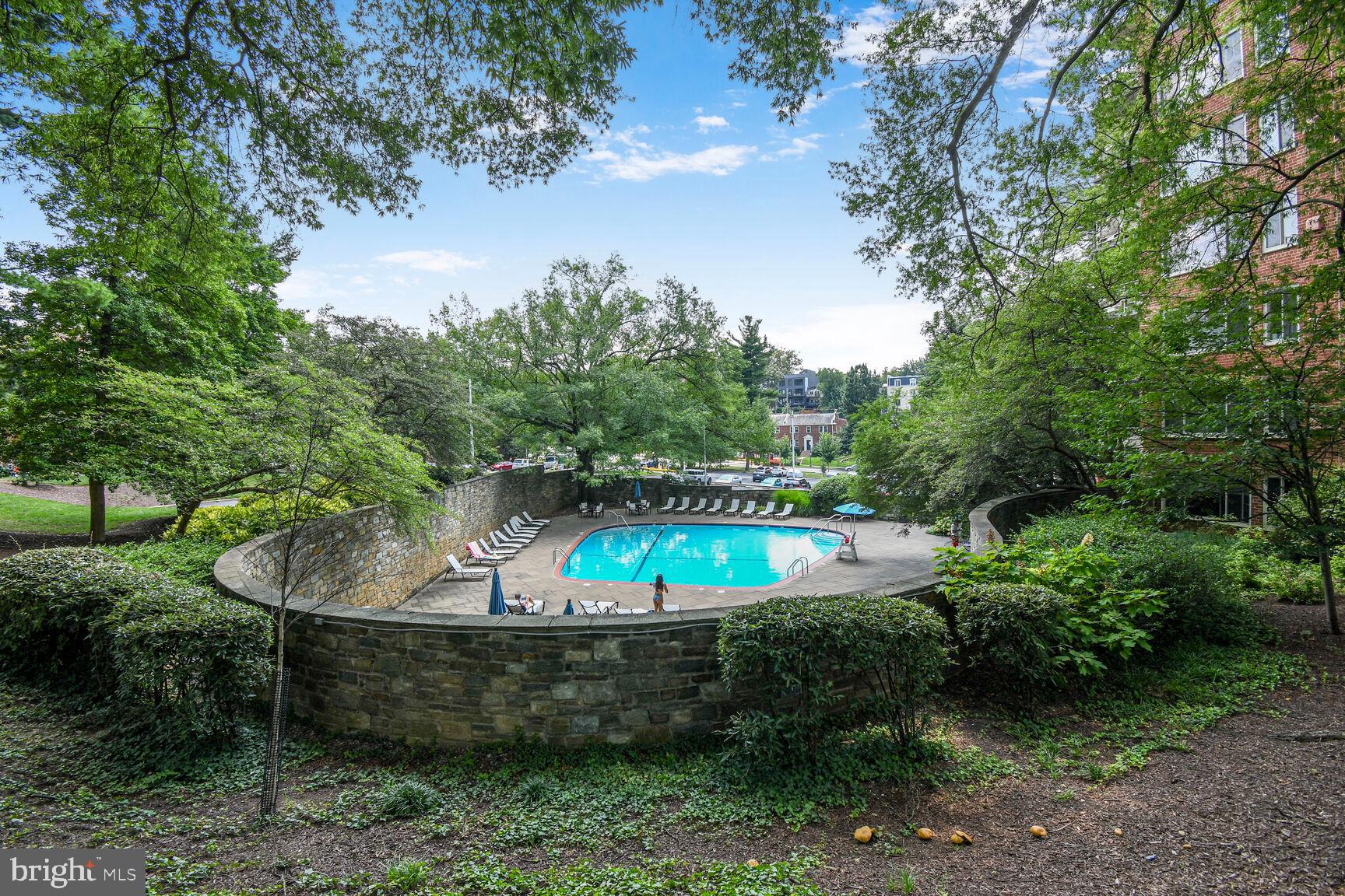 4000 Tunlaw Road Northwest, Unit 419 Washington, DC 20007 - Photo 18 of 27 Pool