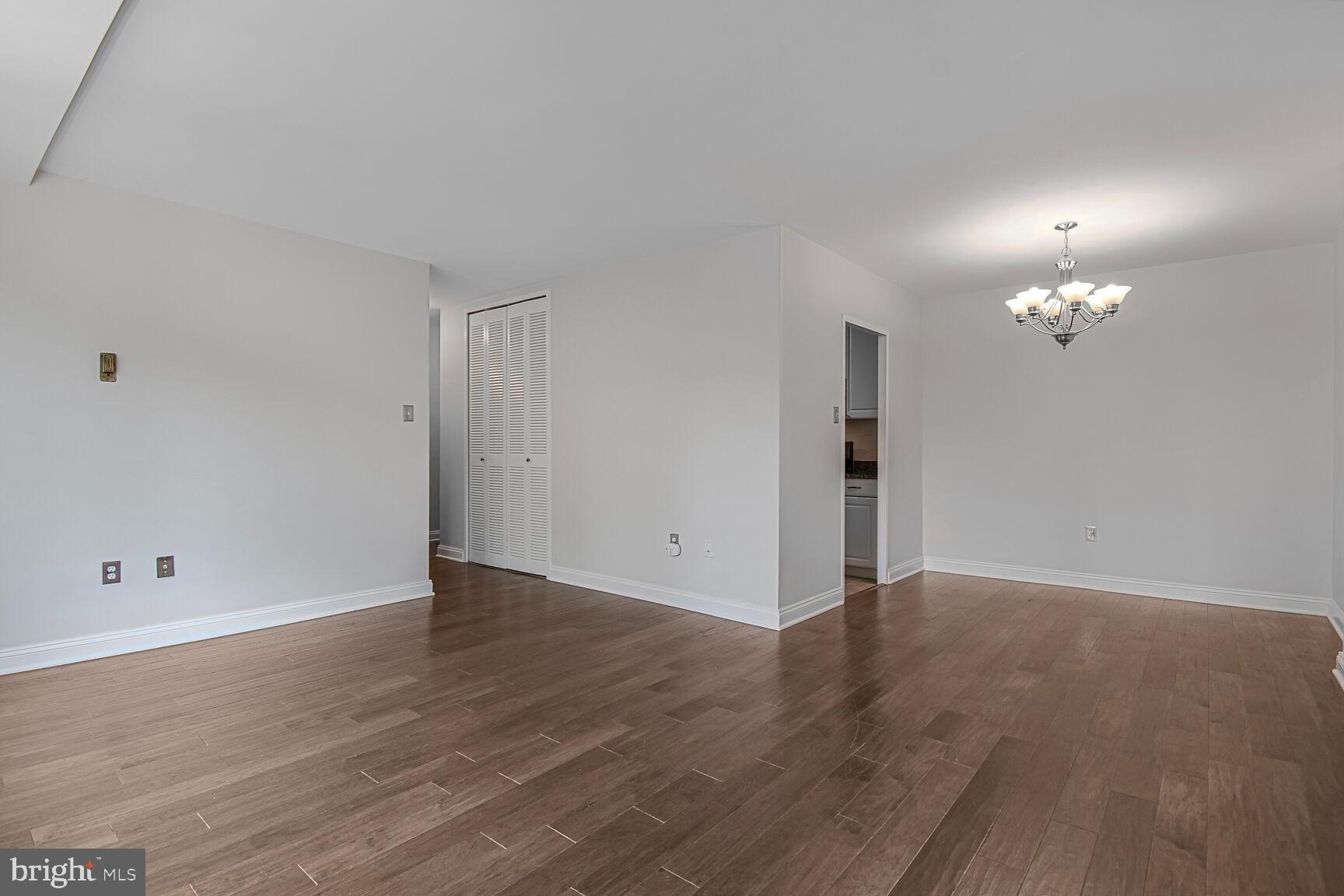 4000 Tunlaw Road Northwest, Unit 419 Washington, DC 20007 - Photo 4 of 27 Living Room