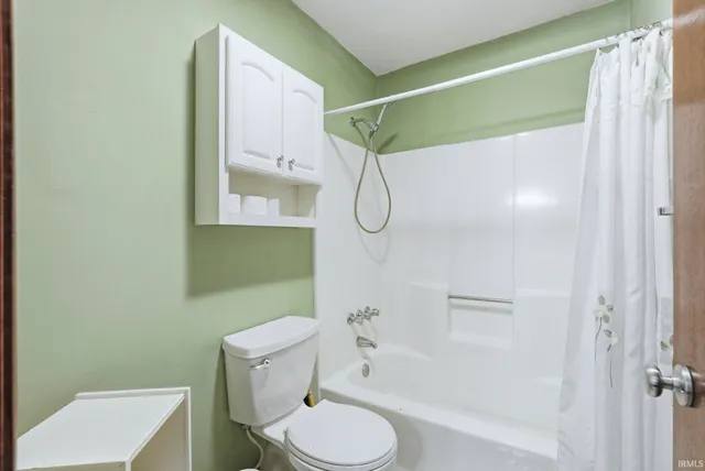 $185,000 | 6113 Millhollow Lane, Fort Wayne, IN 46815