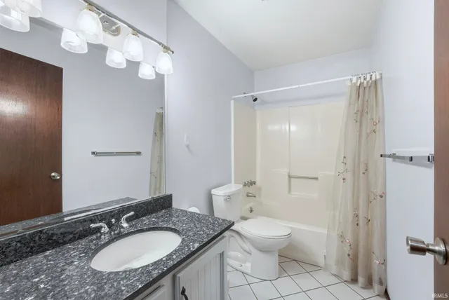 $185,000 | 6113 Millhollow Lane, Fort Wayne, IN 46815