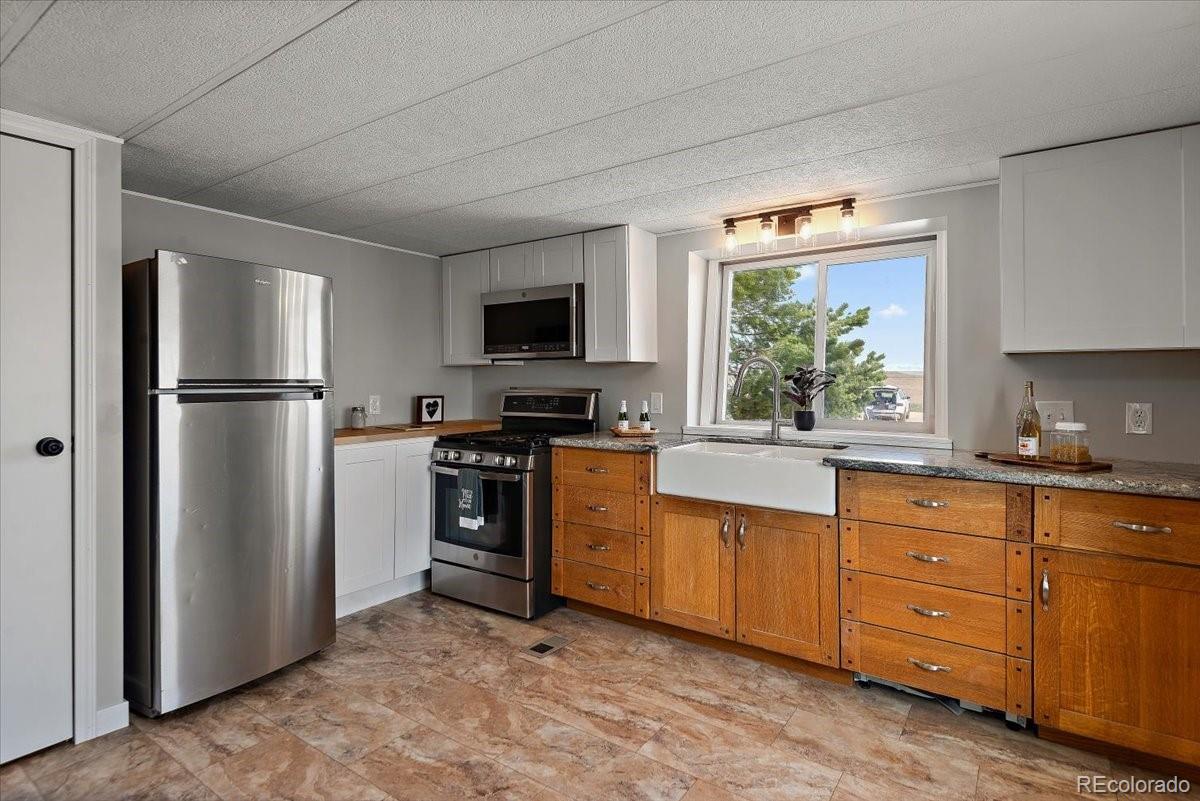 37155 Jones Yoder, CO 80864 - Photo 10 of 41