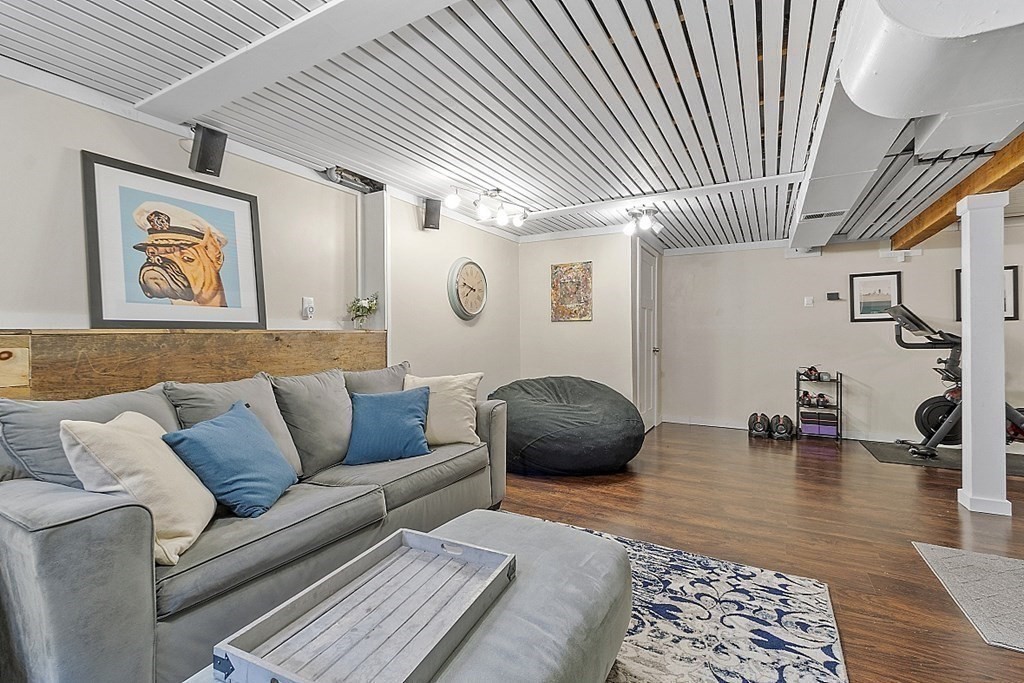 7 Ellsworth Road Andover, MA 01810 - Photo 32 of 42 Gallery Image 32