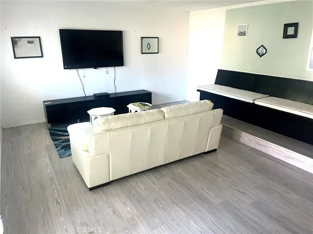 $1,590,000 | 3050 Madison Avenue, Costa Mesa, CA 92626