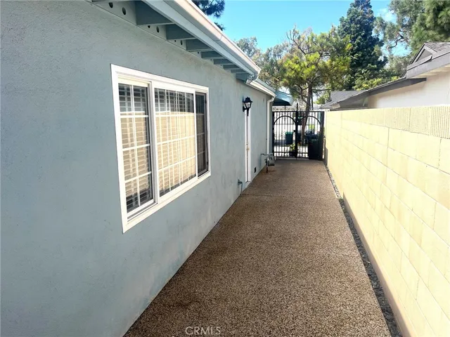 $1,590,000 | 3050 Madison Avenue, Costa Mesa, CA 92626