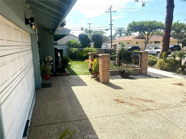 $1,590,000 | 3050 Madison Avenue, Costa Mesa, CA 92626