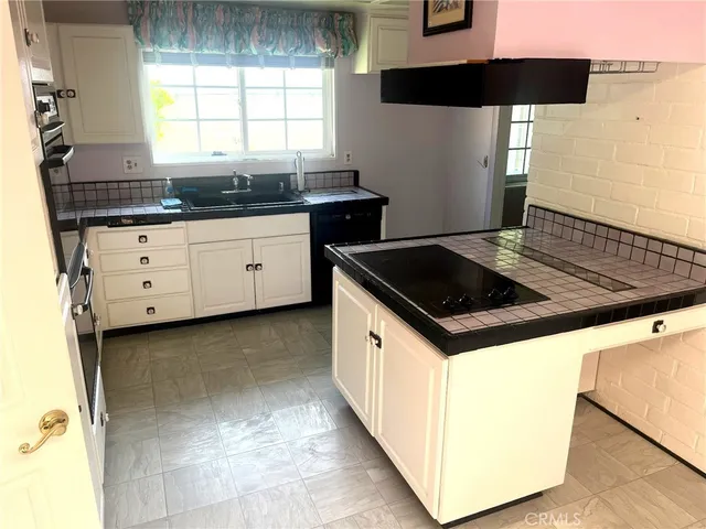 $1,590,000 | 3050 Madison Avenue, Costa Mesa, CA 92626