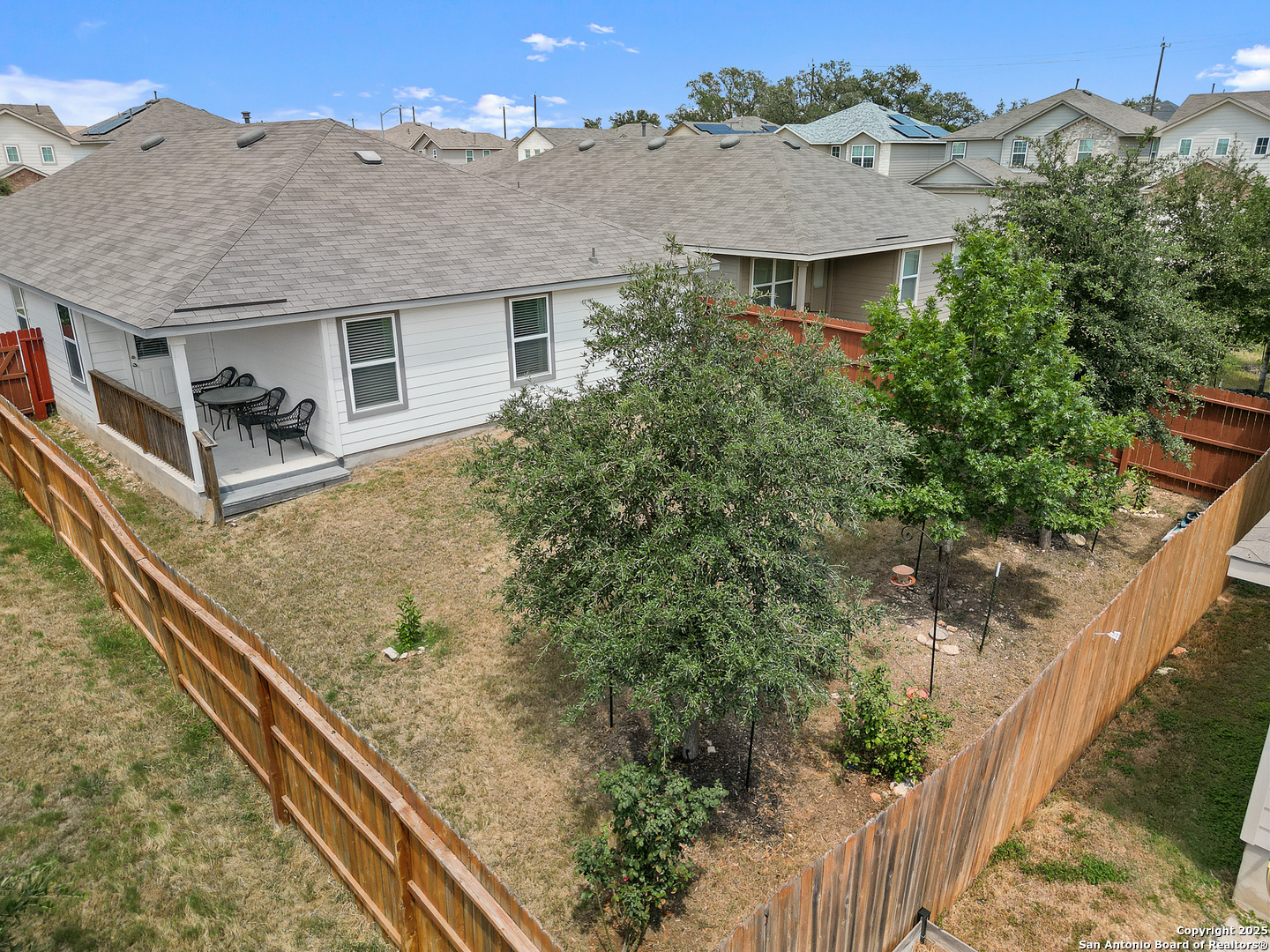 5022 Dancing Gopher San Antonio, TX 78261 - Photo 8 of 36 a view of a house with a balcony